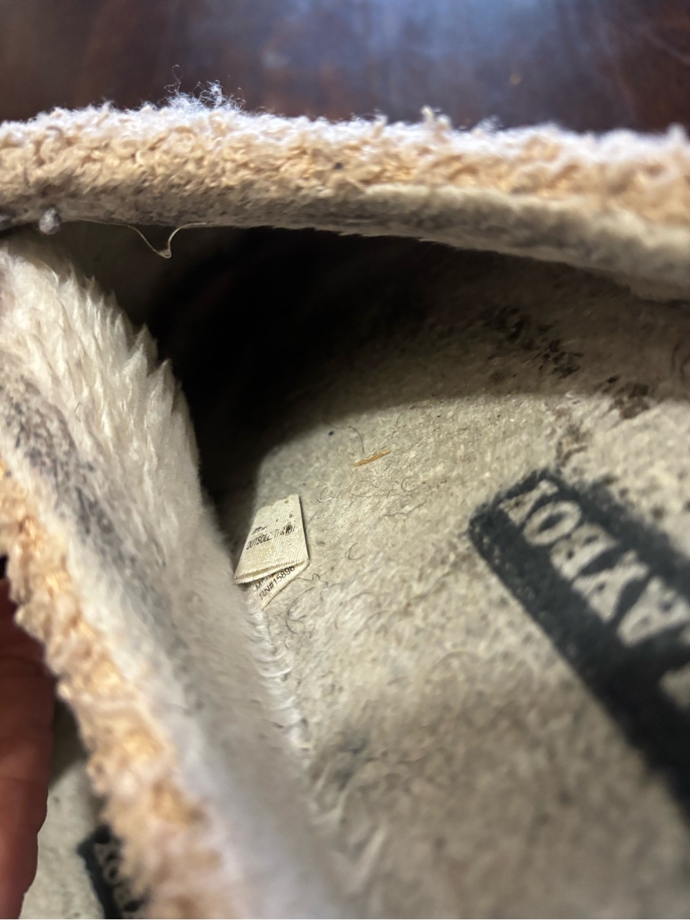 WELL WORN PLAYBOY Beige Women’s Plush Slide Slippers - Picture 7 of 9